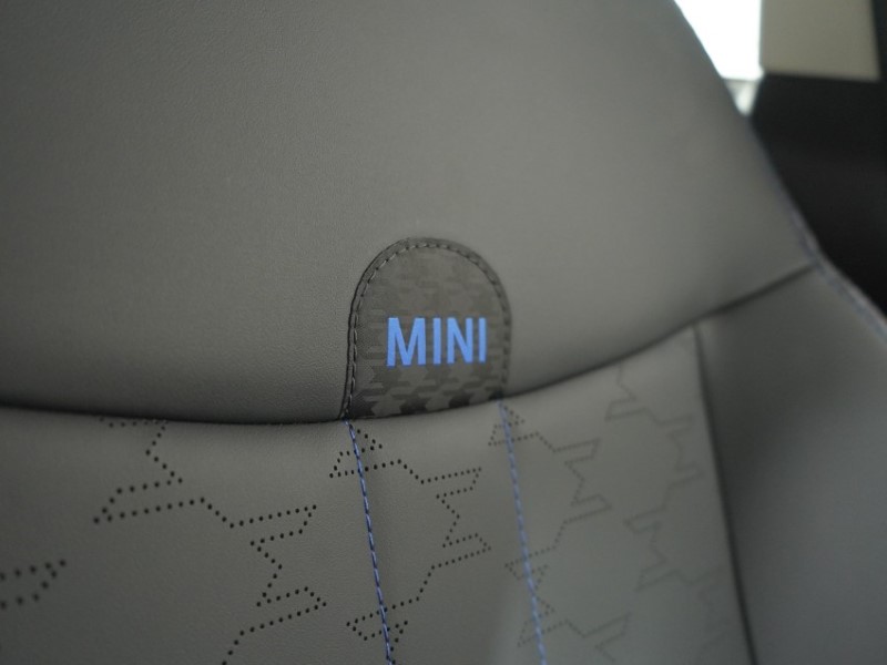 2025 (25) MINI COOPER 1.5 C Classic 3dr Auto 5320744