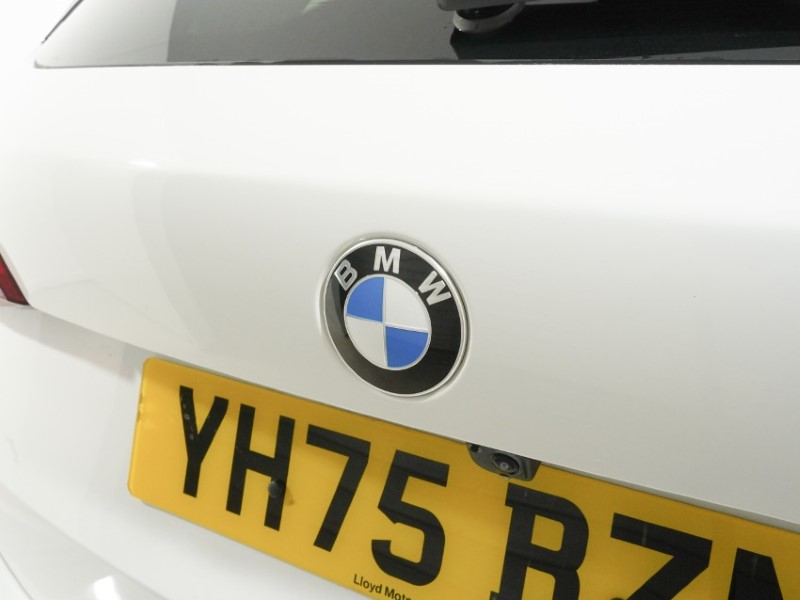 2025 (75) BMW 2 SERIES 220i MHT Sport 5dr DCT 5306658