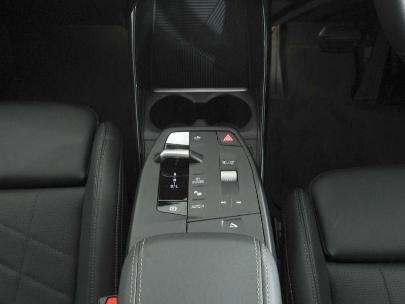 2025 (75) BMW 2 SERIES 220i MHT Sport 5dr DCT 5306667