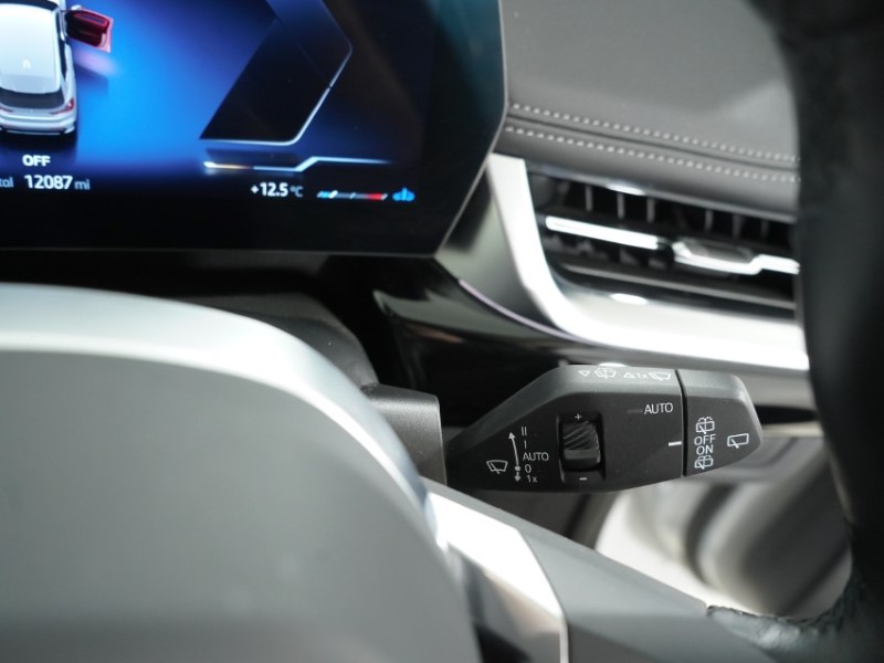 2023 (23) BMW X1 sDrive 20i MHT xLine 5dr Step Auto 5338740