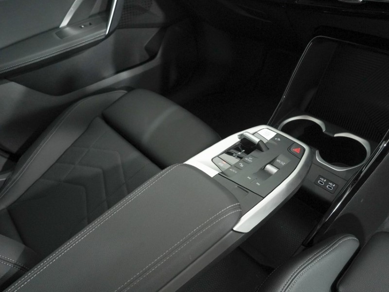 2023 (23) BMW X1 sDrive 20i MHT xLine 5dr Step Auto 5338735