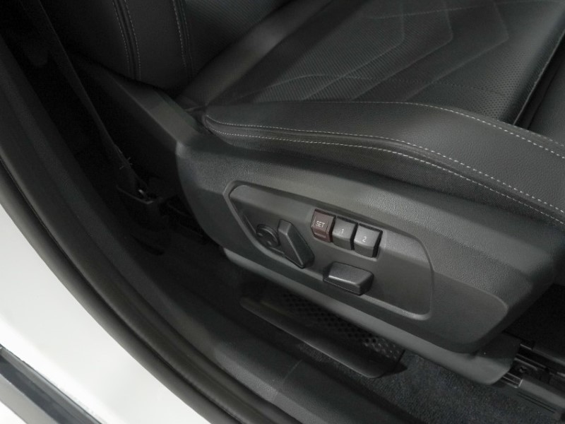 2023 (23) BMW X1 sDrive 20i MHT xLine 5dr Step Auto 5338732