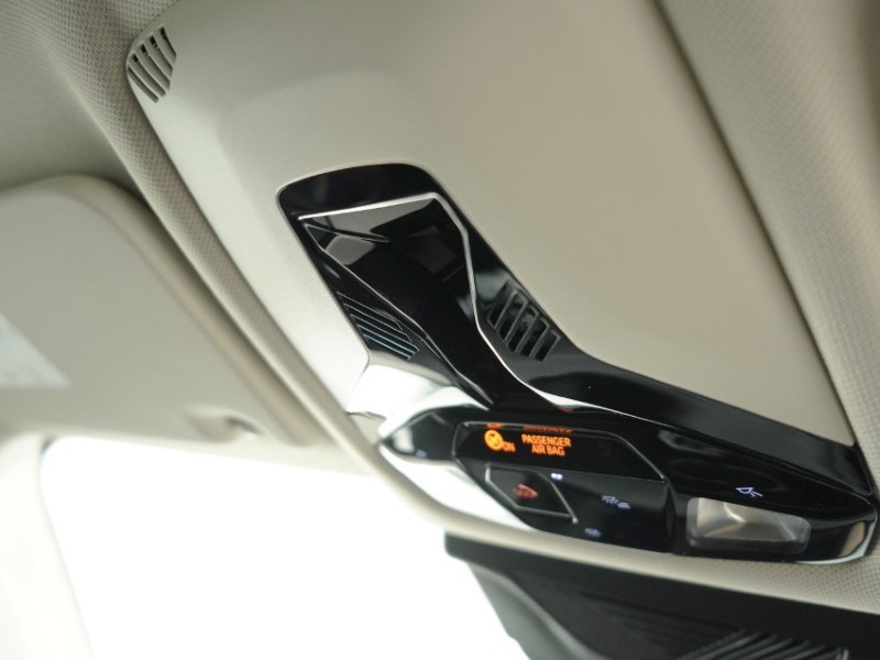 2023 (23) BMW X1 sDrive 20i MHT xLine 5dr Step Auto 5338745