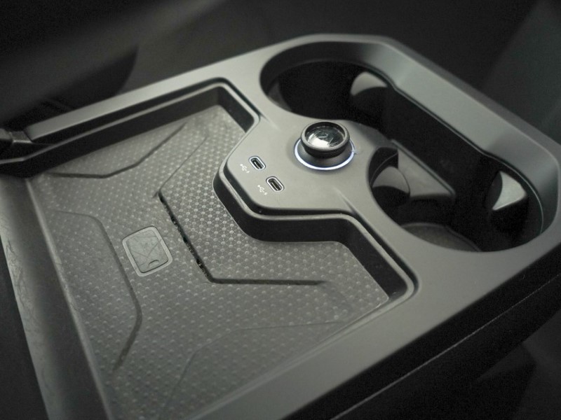 2023 (23) BMW iX 240kW xDrive40 Sport 76.6kWh 5dr Auto 5311608