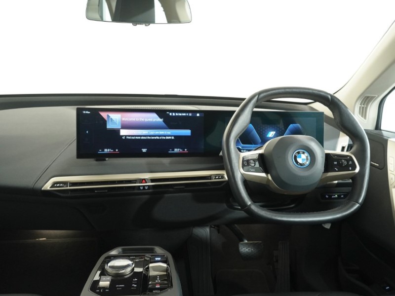 2023 (23) BMW iX 240kW xDrive40 Sport 76.6kWh 5dr Auto 5311571