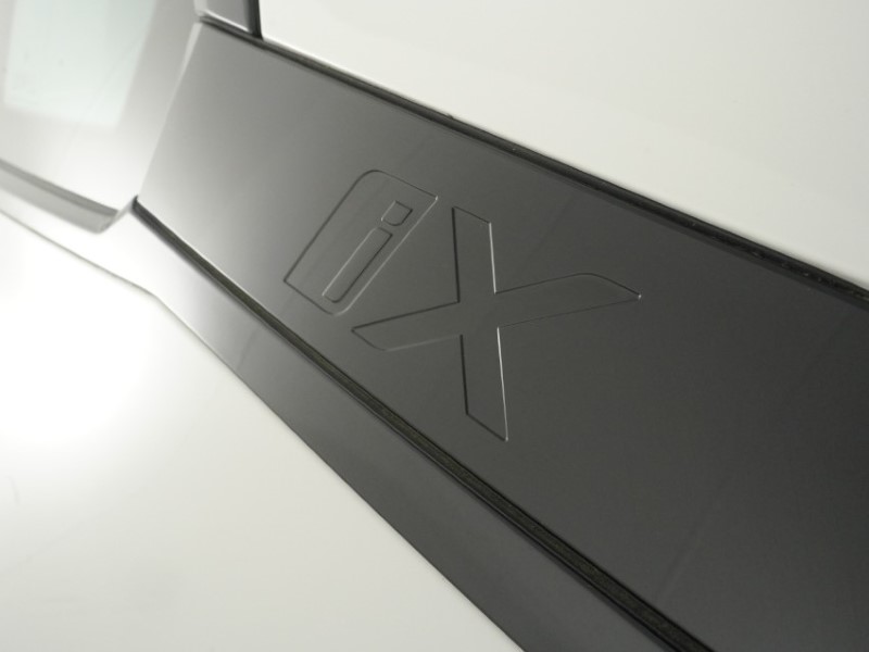 2023 (23) BMW iX 240kW xDrive40 Sport 76.6kWh 5dr Auto 5311575