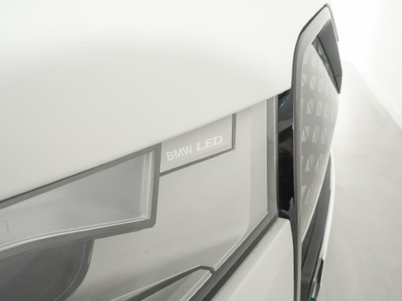 2023 (23) BMW iX 240kW xDrive40 Sport 76.6kWh 5dr Auto 5311579