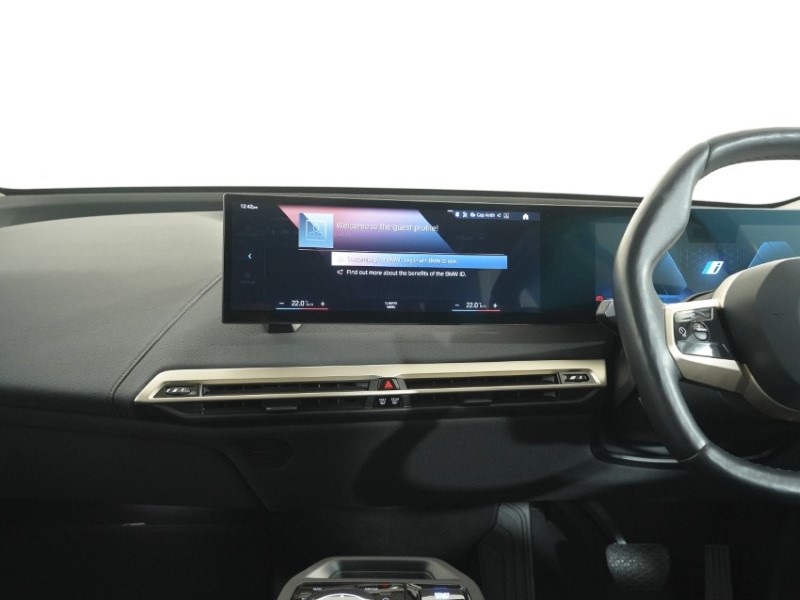 2023 (23) BMW iX 240kW xDrive40 Sport 76.6kWh 5dr Auto 5311572
