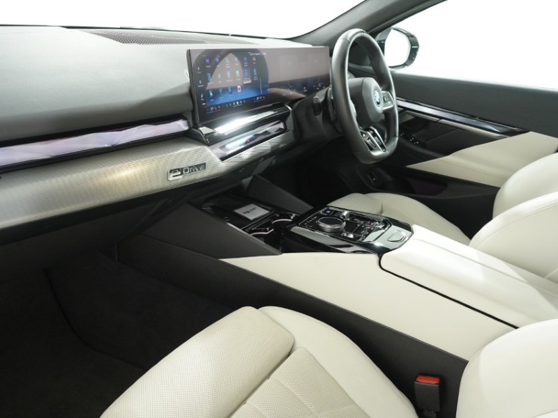 2024 (24) BMW I5 250kW eDrive40 M Sport 84kWh 4dr Auto 5309791