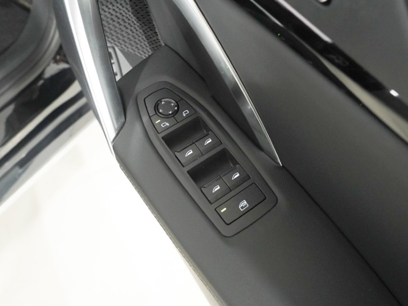 2024 (24) BMW iX1 230kW xDrive30 xLine 65kWh 5dr Auto 5316260