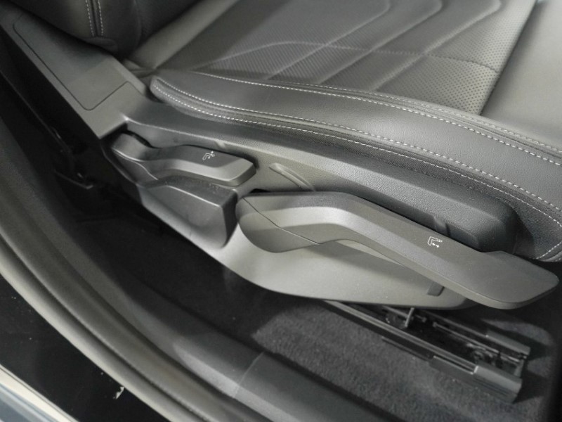 2024 (24) BMW iX1 230kW xDrive30 xLine 65kWh 5dr Auto 5316261