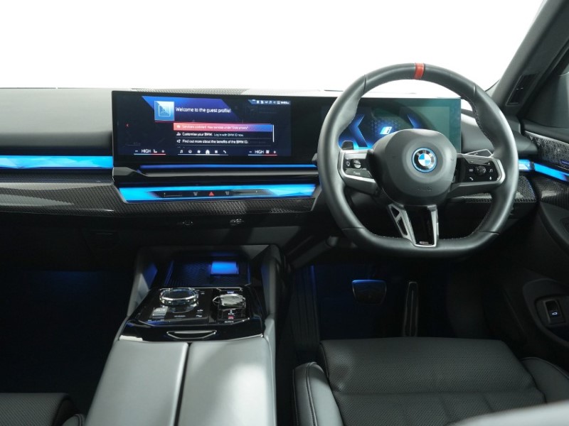 2025 (25) BMW I5 442kW M60 xDrive 84kWh 4dr Auto 5309547