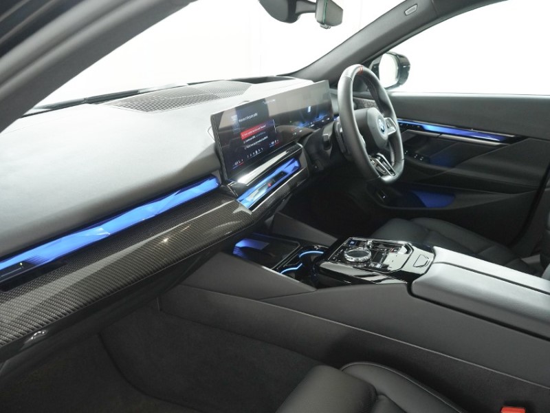 2025 (25) BMW I5 442kW M60 xDrive 84kWh 4dr Auto 5309542