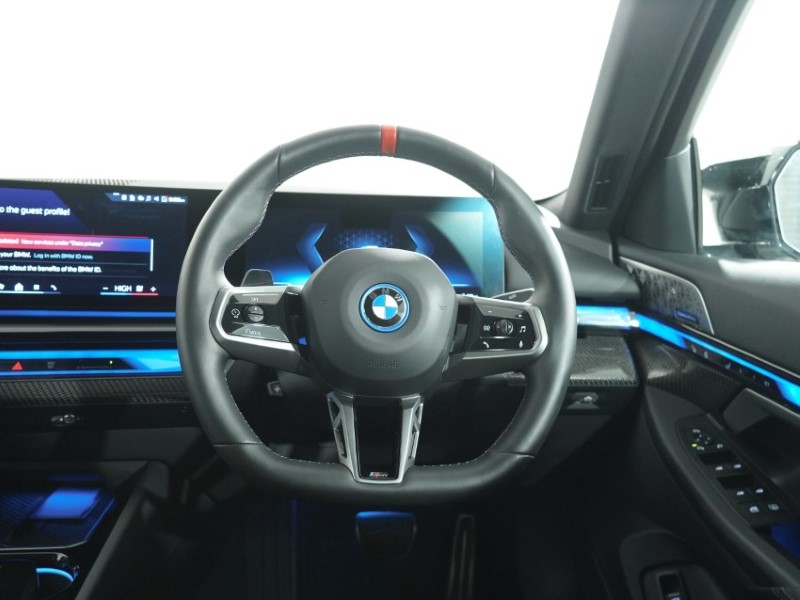 2025 (25) BMW I5 442kW M60 xDrive 84kWh 4dr Auto 5309549