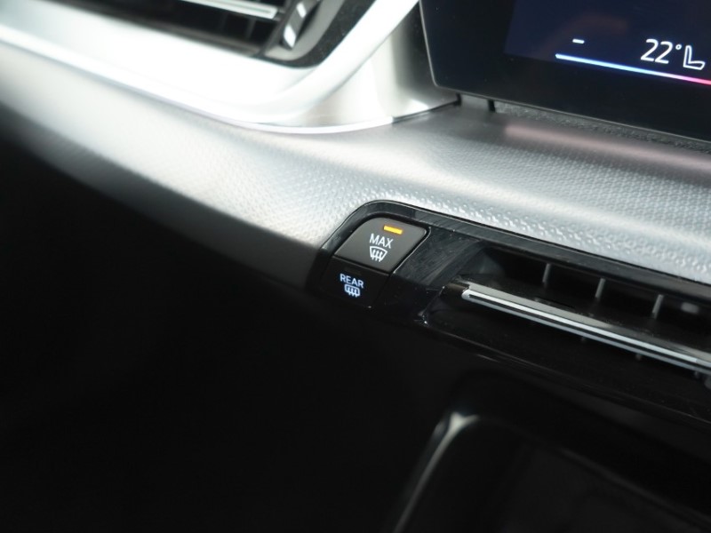 2024 (74) BMW iX2 150kW eDrive20 M Sport 65kWh 5dr Auto 5316594