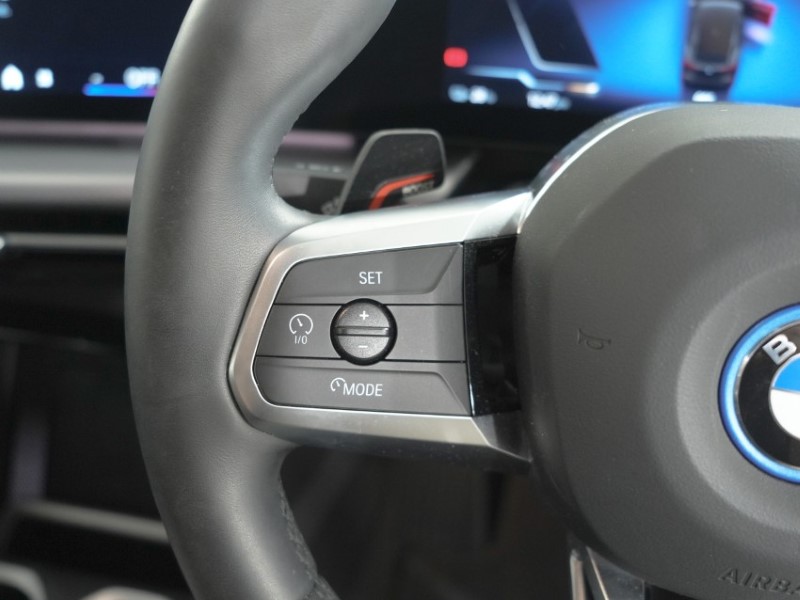 2024 (74) BMW iX2 150kW eDrive20 M Sport 65kWh 5dr Auto 5316587