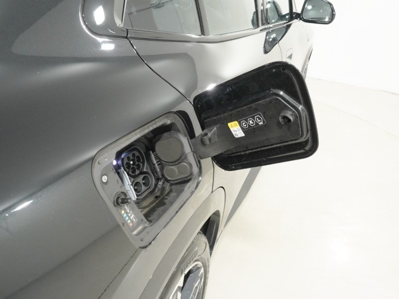 2024 (74) BMW iX2 150kW eDrive20 M Sport 65kWh 5dr Auto 5316603