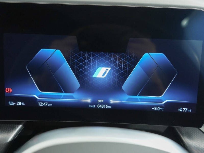 2024 (74) BMW iX2 150kW eDrive20 M Sport 65kWh 5dr Auto 5316585