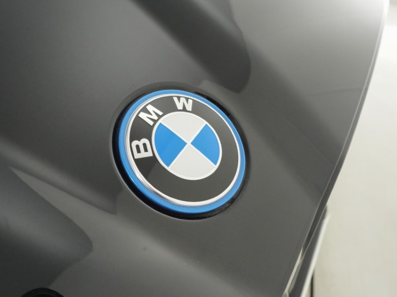 2024 (74) BMW iX2 150kW eDrive20 M Sport 65kWh 5dr Auto 5316572