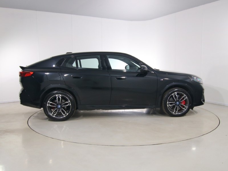 2024 (74) BMW iX2 150kW eDrive20 M Sport 65kWh 5dr Auto 5316611