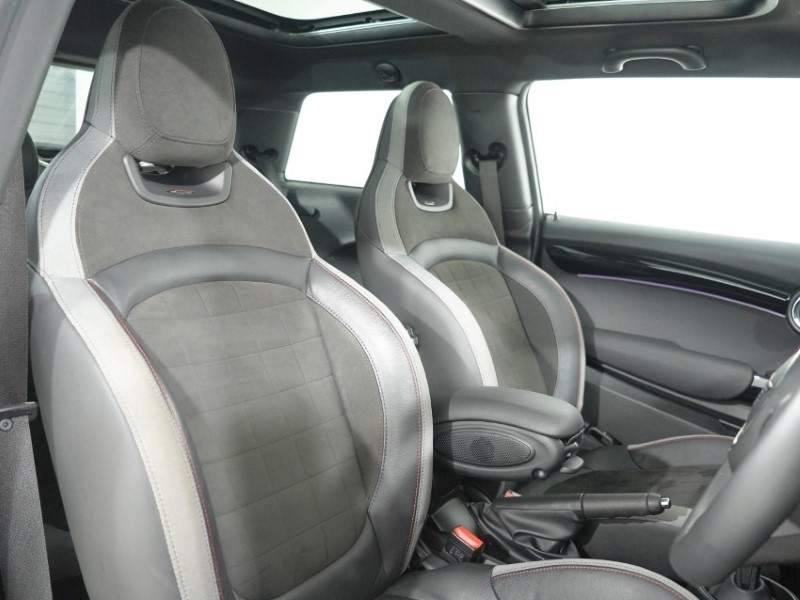 2023 (23) MINI HATCHBACK 2.0 Cooper S Sport Premium Plus 3dr Auto 5314073