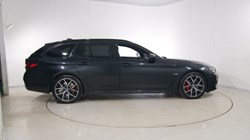 2023 (23) BMW 5 SERIES 530e M Sport 5dr Auto 5313141