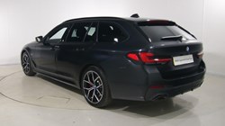2023 (23) BMW 5 SERIES 530e M Sport 5dr Auto 5313138