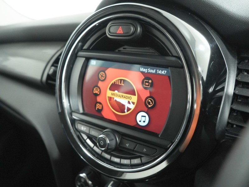 2018 (18) MINI HATCHBACK 1.5 Cooper II 5dr Auto 5360262