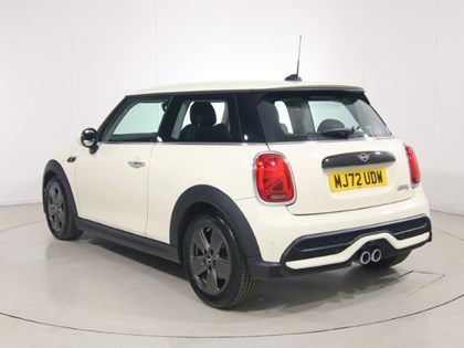 2022 (72) MINI HATCHBACK 2.0 Cooper S Classic 3dr Auto