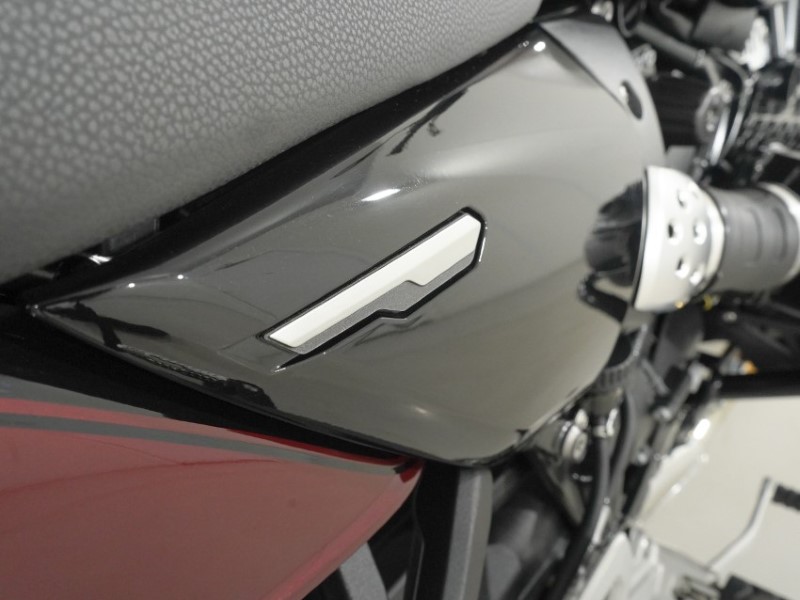 2024 (24) BMW Motorrad R12 (24MY) 5366255