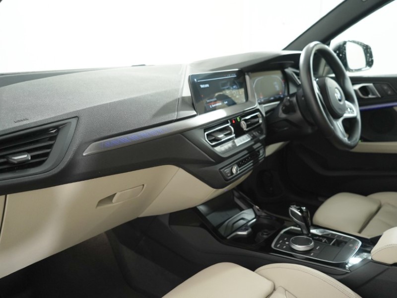 2023 (23) BMW 2 SERIES 218i [136] M Sport 4dr DCT 5337739