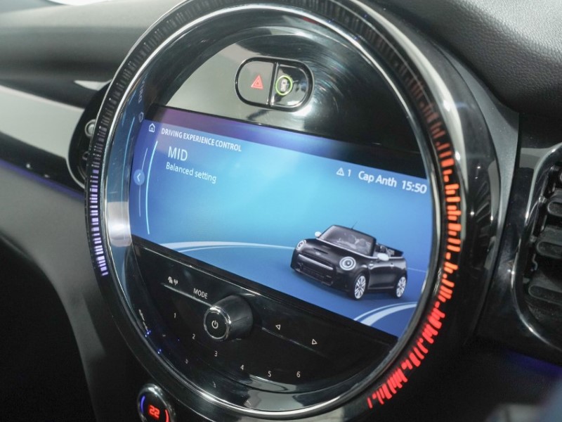 2022 (72) MINI CONVERTIBLE 1.5 Cooper Classic 2dr Auto 5325653