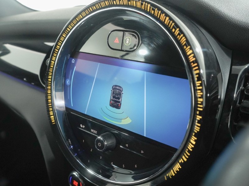 2022 (72) MINI CONVERTIBLE 1.5 Cooper Classic 2dr Auto 5325655