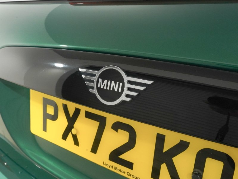 2022 (72) MINI CONVERTIBLE 1.5 Cooper Classic 2dr Auto 5325614