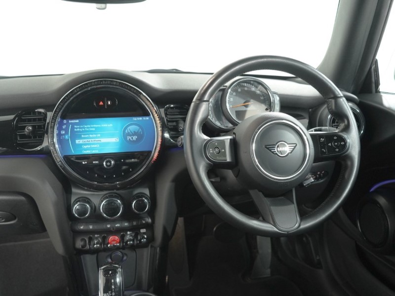 2022 (72) MINI CONVERTIBLE 1.5 Cooper Classic 2dr Auto 5325618