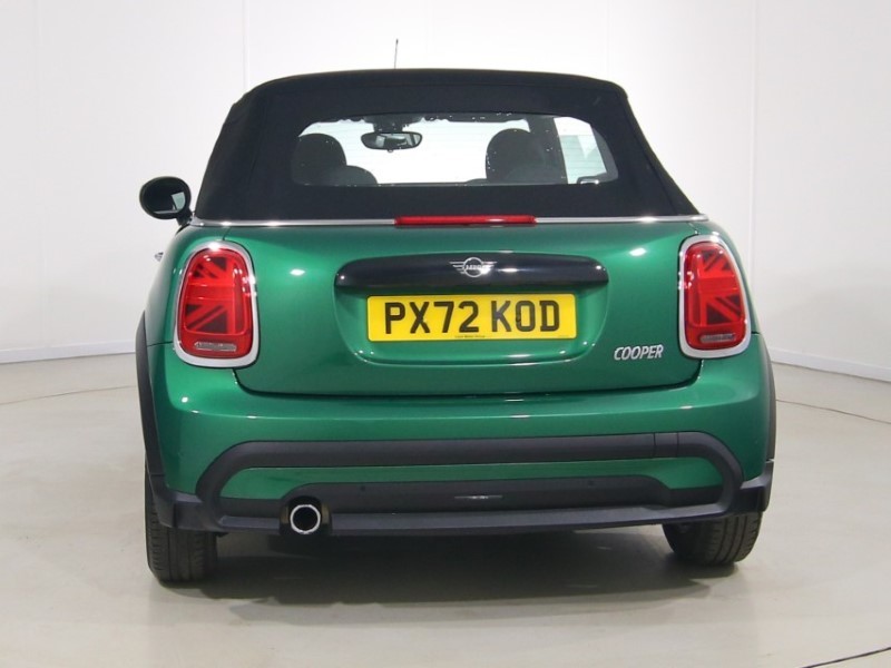 2022 (72) MINI CONVERTIBLE 1.5 Cooper Classic 2dr Auto 5325348