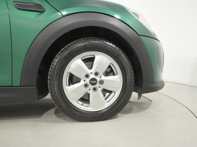 2022 (72) MINI CONVERTIBLE 1.5 Cooper Classic 2dr Auto 5325624