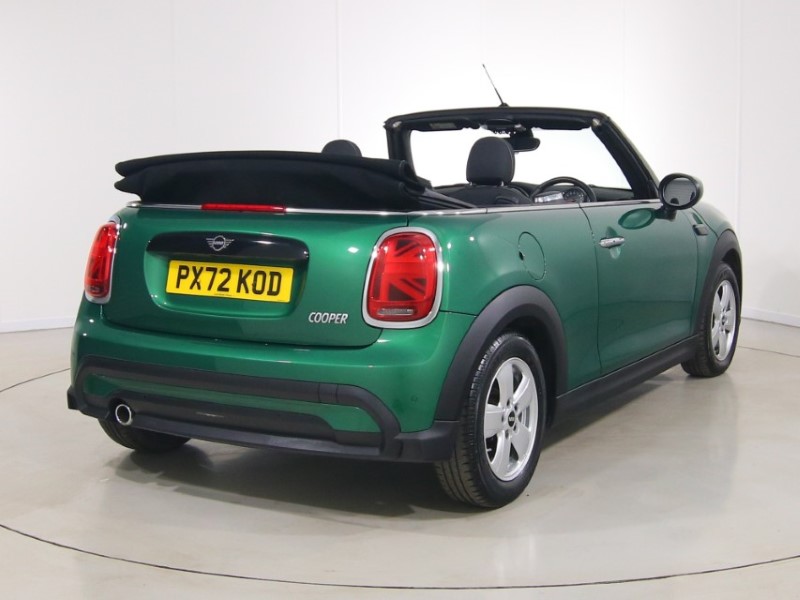 2022 (72) MINI CONVERTIBLE 1.5 Cooper Classic 2dr Auto 5325361