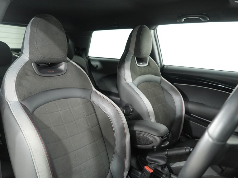 2023 (23) MINI HATCHBACK 1.5 Cooper Sport 3dr Auto 5332034