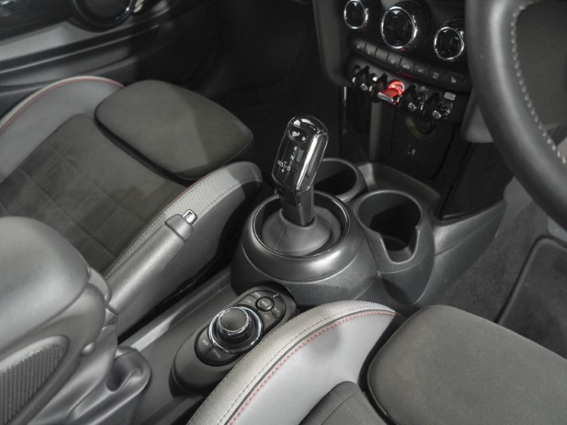 2023 (23) MINI HATCHBACK 1.5 Cooper Sport 3dr Auto 5330577