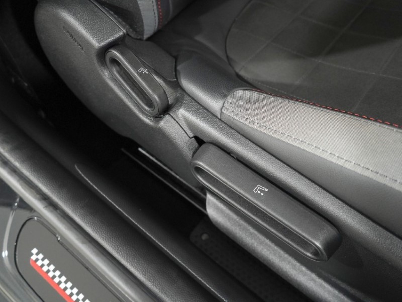 2023 (23) MINI HATCHBACK 1.5 Cooper Sport 3dr Auto 5330575