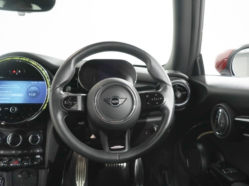 2023 (23) MINI HATCHBACK 1.5 Cooper Sport 3dr Auto 5330564