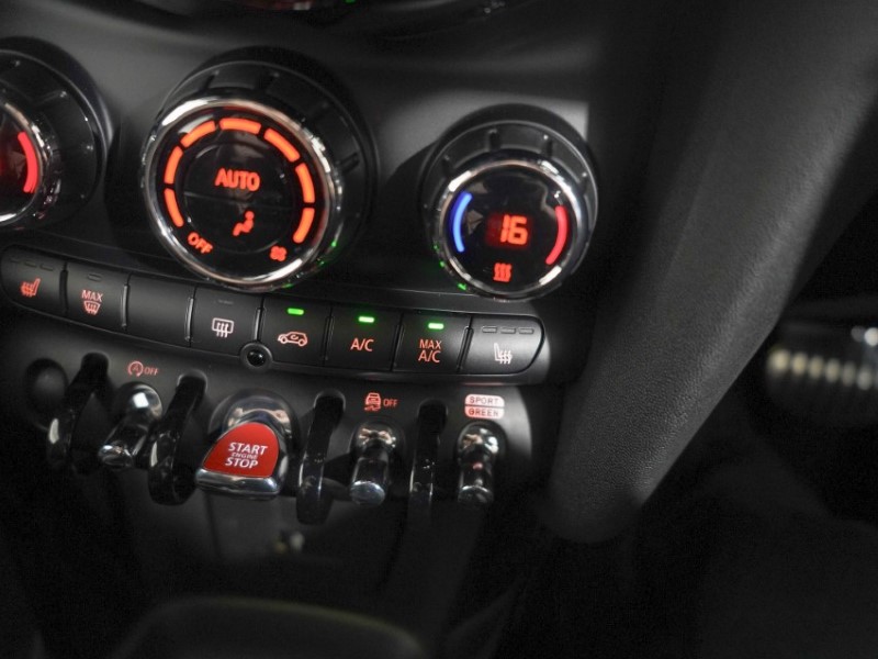 2023 (23) MINI HATCHBACK 1.5 Cooper Sport 3dr Auto 5330590