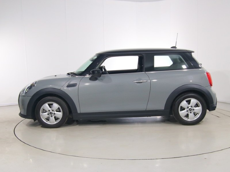 2022 (72) MINI HATCHBACK 1.5 Cooper Classic 3dr Auto 5428208