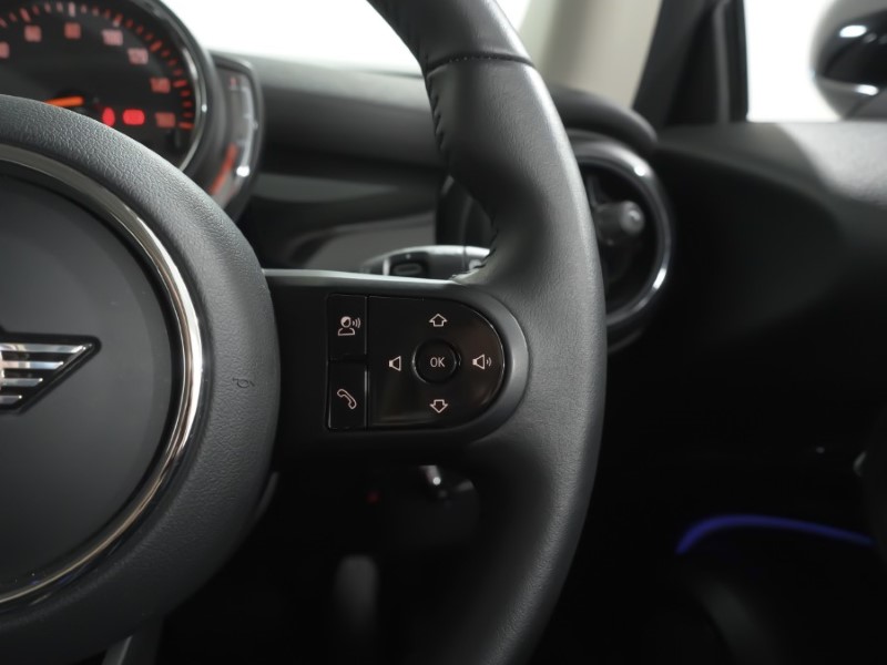 2022 (72) MINI HATCHBACK 1.5 Cooper Classic 3dr Auto 5428200