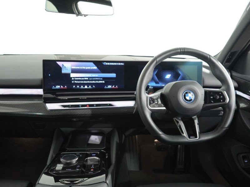 2024 (24) BMW I5 250kW eDrive40 M Sport Pro 84kWh 4dr Auto 5346362
