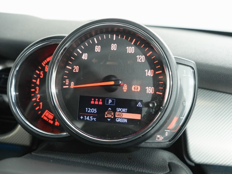 2022 (72) MINI HATCHBACK 1.5 Cooper Exclusive 5dr Auto 5349039
