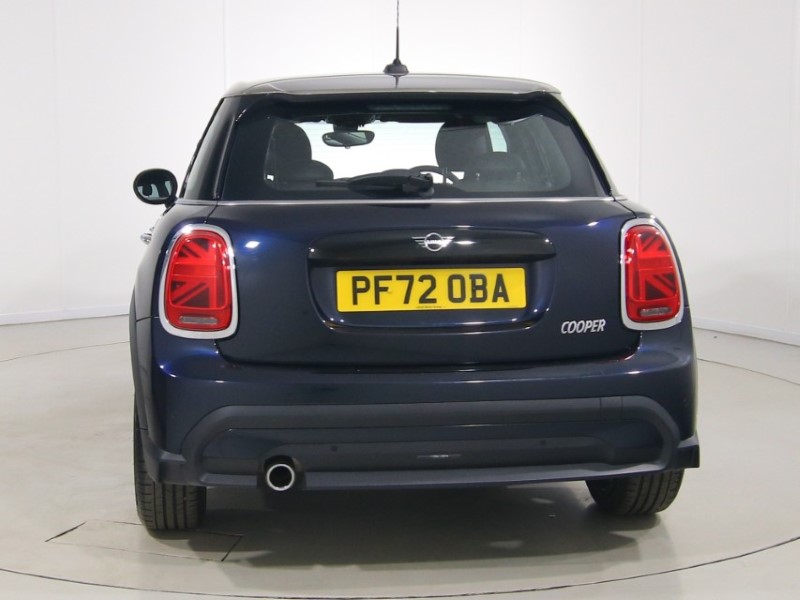 2022 (72) MINI HATCHBACK 1.5 Cooper Exclusive 5dr Auto 5349050