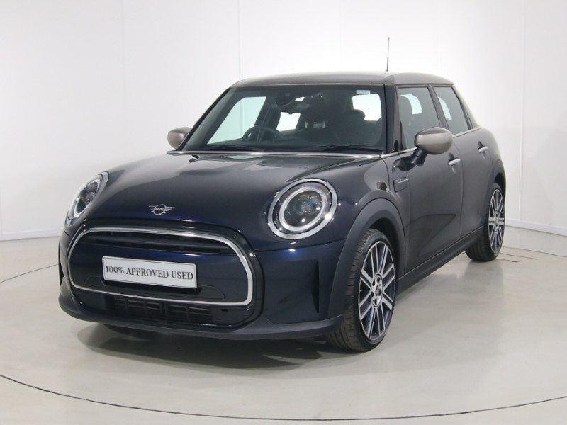 2022 (72) MINI HATCHBACK 1.5 Cooper Exclusive 5dr Auto 5349047