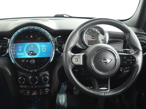 2022 (22) MINI HATCHBACK 1.5 Cooper Sport 5dr Auto 5339572